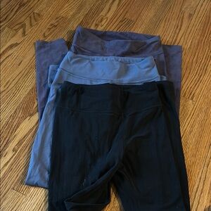 bundle of athleta girls leggings
